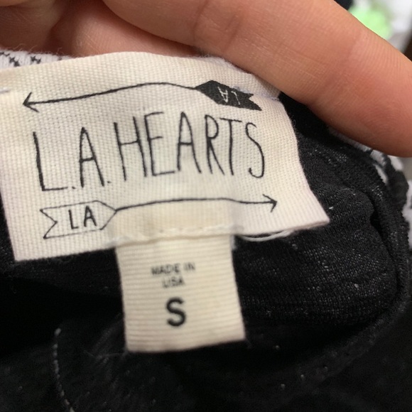 Floral crop top ... beautiful never worn - Picture 2 of 2